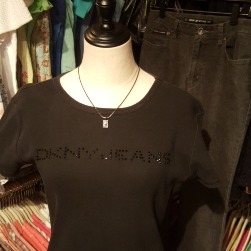 DKNY ♡ Sweet Vintage Black Embellished Bling "DKNY JEANS" Short Sleeve Top L